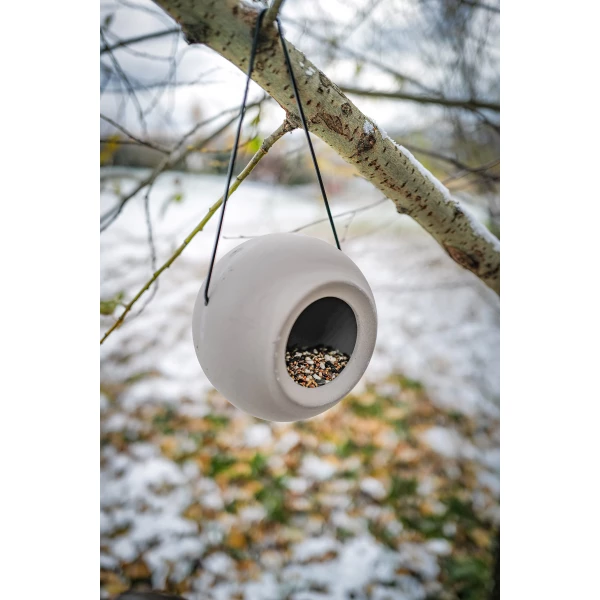 Nowoczesny, minimalistyczny karmnik na ziarno, nasiona dla ptaków Lisa szary